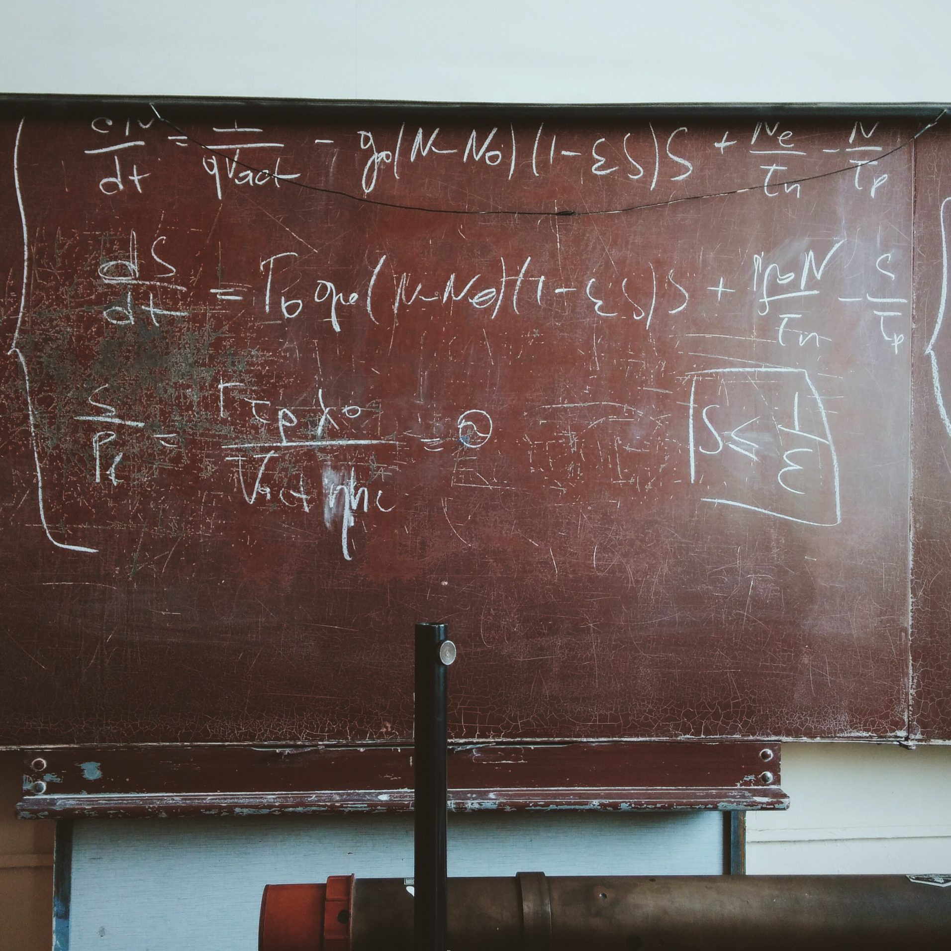 Analysis and Modeling of Social Interactions (AMIS)